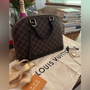 Louis Vuitton Alma PM Damier Ebene Beautiful Condition
